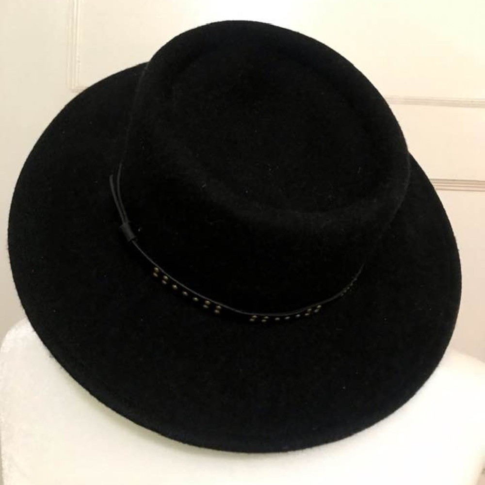 Classic Black Hat with Leather Steel Beaded Rim